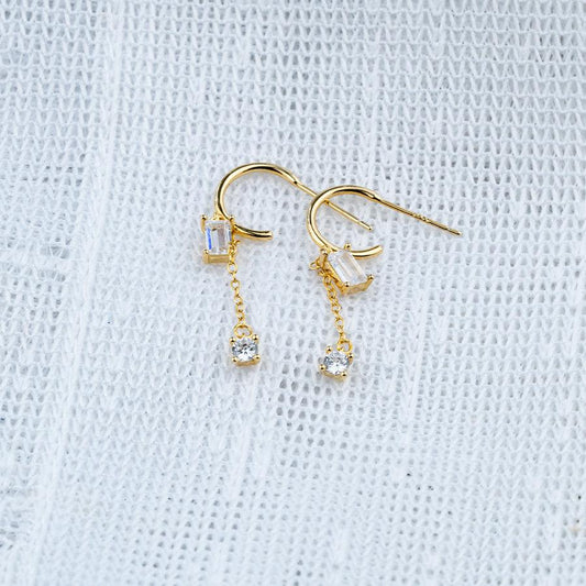 Suri Swing Earring - Meg & Zoe